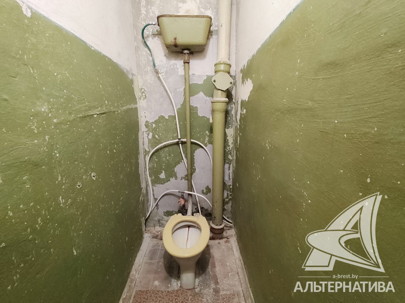  102.1кв.м., комнат 4, Каменецкий р-н