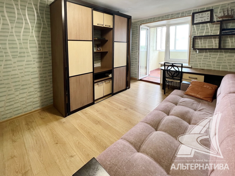  72.9кв.м., комнат 3, г. Брест (ЦЕНТР)