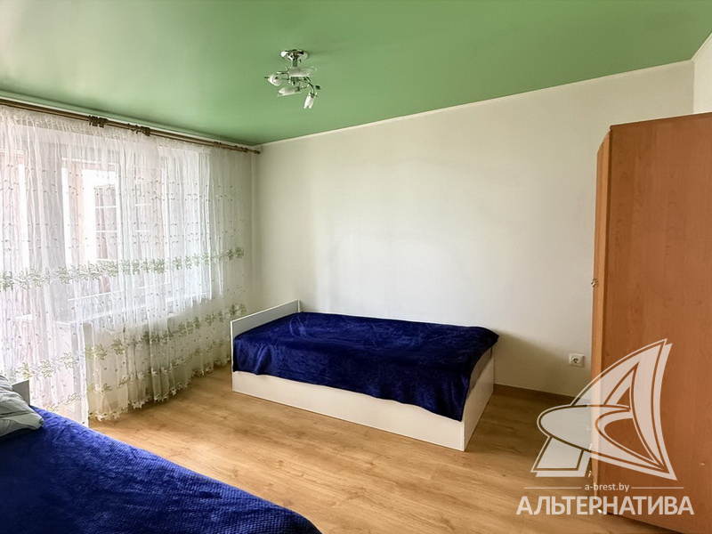  85.5кв.м., комнат 3, г. Брест (БЕРЕЗОВКА)