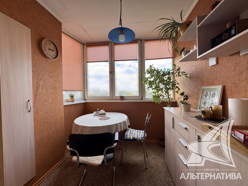  84.6кв.м., комнат 3, г. Брест (ЦЕНТР)