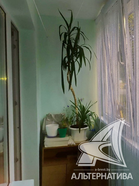  67кв.м., комнат 4, г. Брест (РЕЧИЦА)