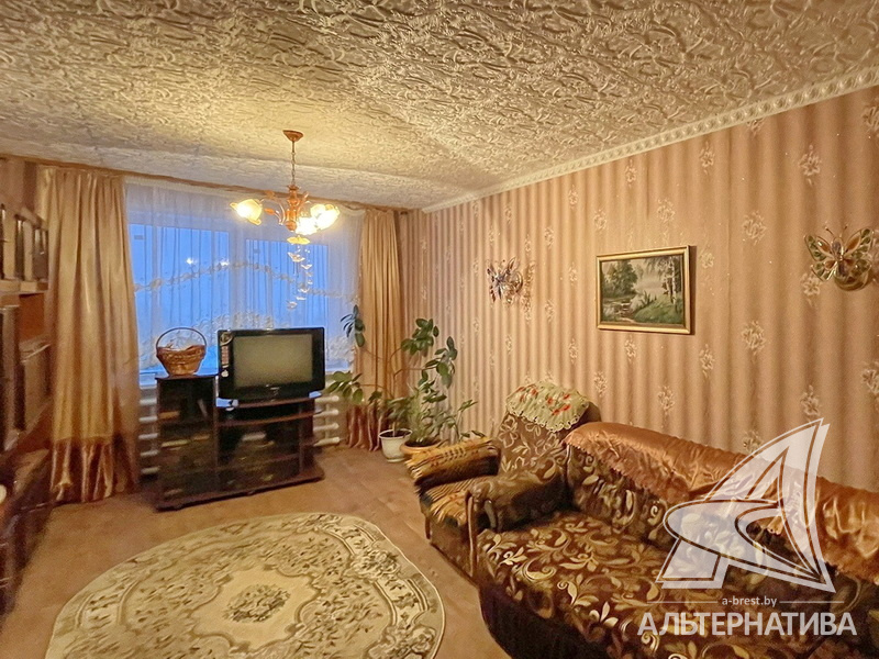 Квартира 53.2кв.м., комнат 2, Каменецкий р-н (1993)