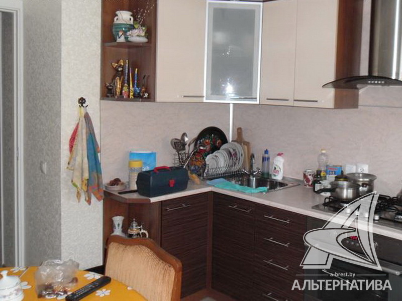  71.3кв.м., комнат 3, Брестский р-н