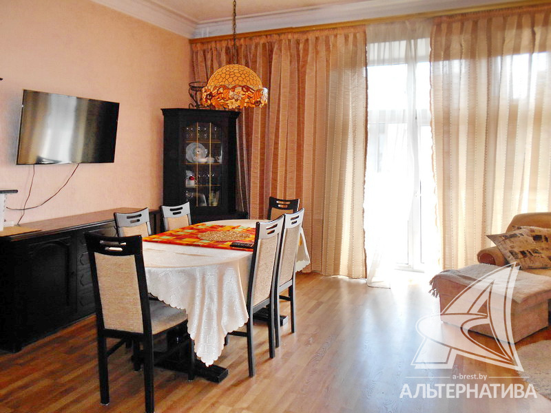 83.2кв.м., комнат 3, г. Брест (ЦЕНТР)