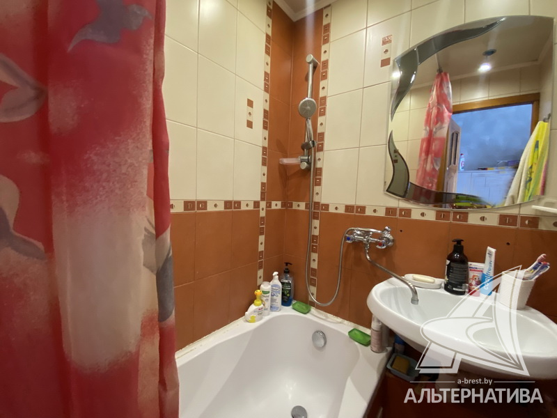  81.4кв.м., комнат , г. Брест (ДУБРОВКА)