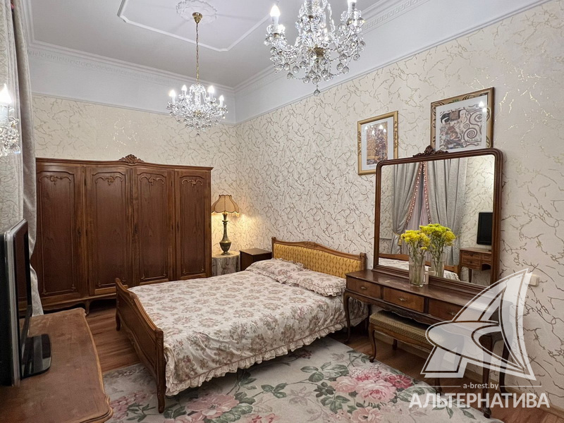  76кв.м., комнат 3, г. Брест (ЦЕНТР)