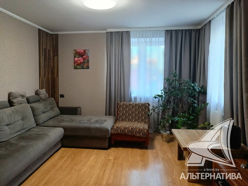  77кв.м., комнат 3, г. Брест (ВОСТОК)