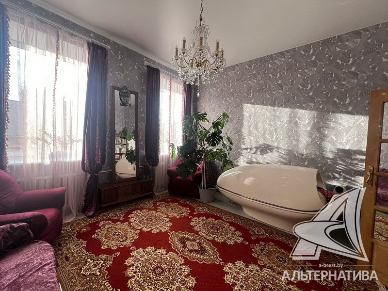  76кв.м., комнат 3, г. Брест (ЦЕНТР)