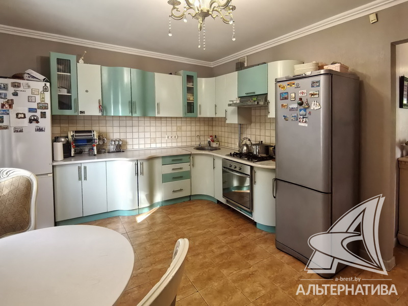  238кв.м. (участок 11.66 сот.), г. Брест (Лт. РЯБЦЕВА)