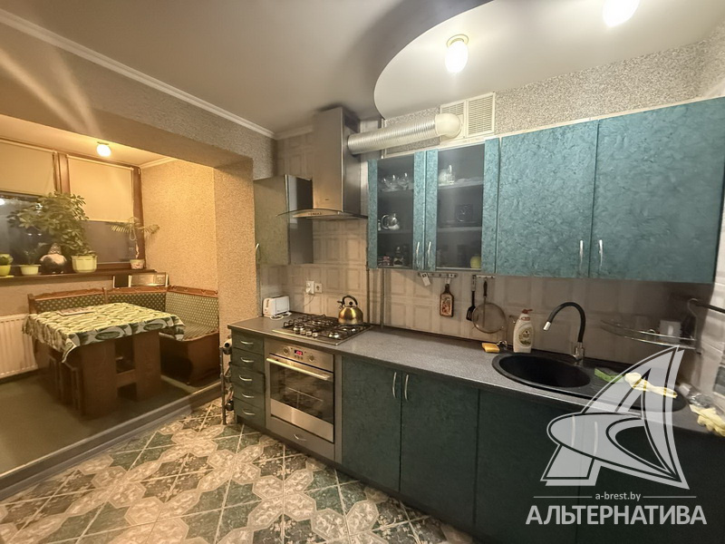  63кв.м., комнат 3, г. Брест (ЦЕНТР)