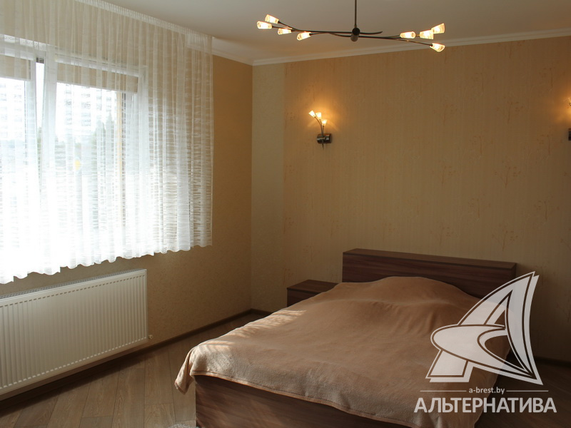  145.5кв.м. (участок 9.4 сот.), г. Брест (ВЕРЕСКОВЫЕ)