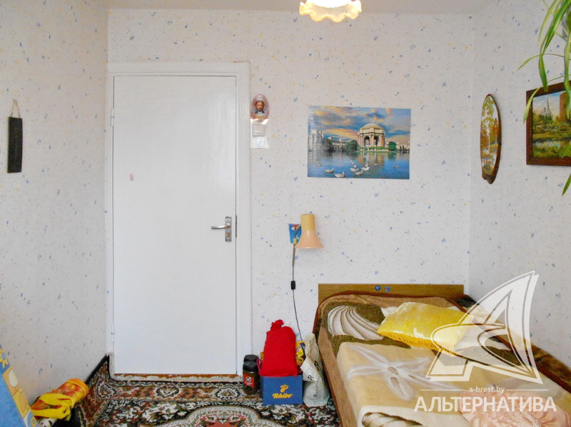  74.1кв.м., комнат 4, Каменецкий р-н