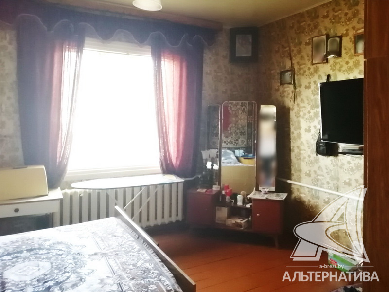  92кв.м., комнат 3, Кобринский р-н