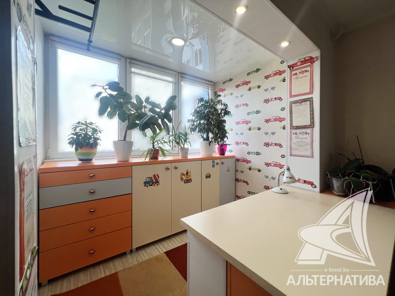  67.9кв.м., комнат 3, г. Брест (ВОСТОК)