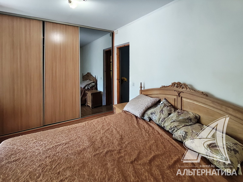  88.2кв.м., комнат 4, г. Брест (ЦЕНТР)