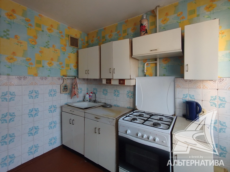  69.2кв.м., комнат 3, Кобринский р-н