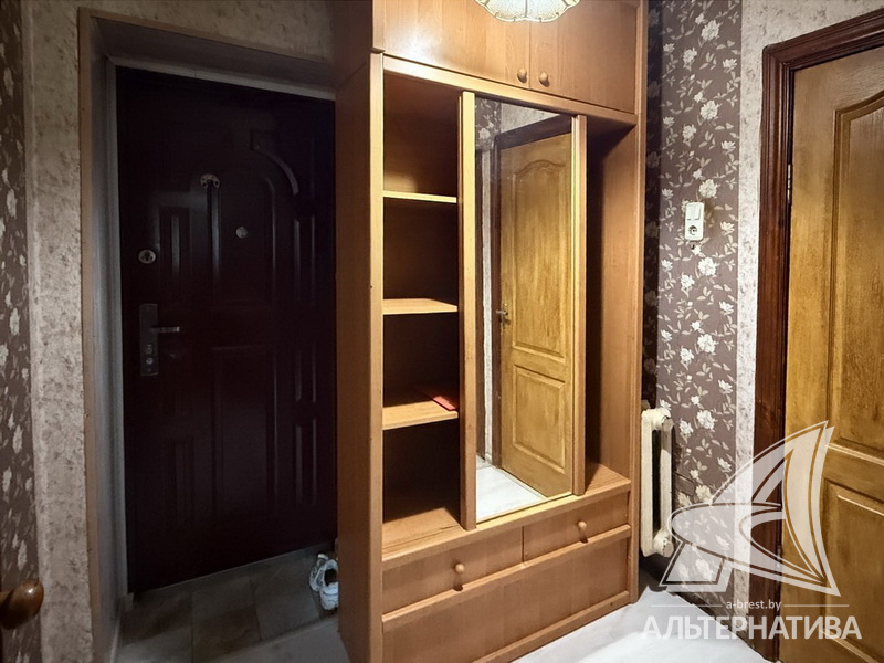  33кв.м., комнат 1, Кобринский р-н