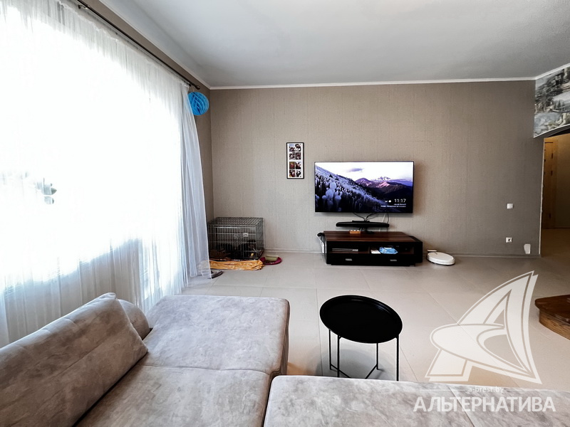  188.3м.кв. (участок 4.6сот.), Юго-Восточная