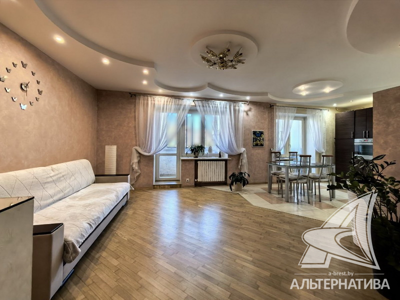  75.7кв.м., комнат 3, г. Брест (ЮЖНЫЙ)