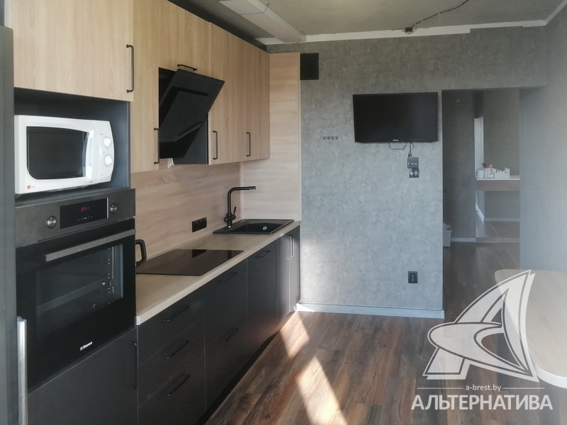  58.6кв.м., комнат 2, г. Брест (РЕЧИЦА)