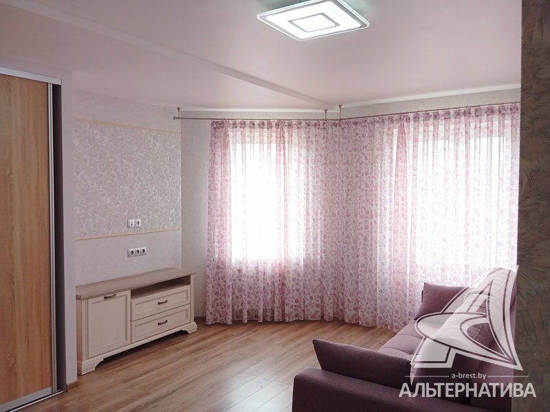  57.4кв.м., комнат 2, г. Брест (ЦЕНТР)