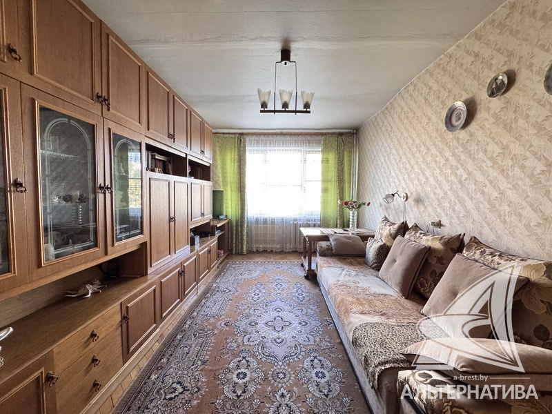  68.8кв.м., комнат 3, г. Брест (КИЕВКА)