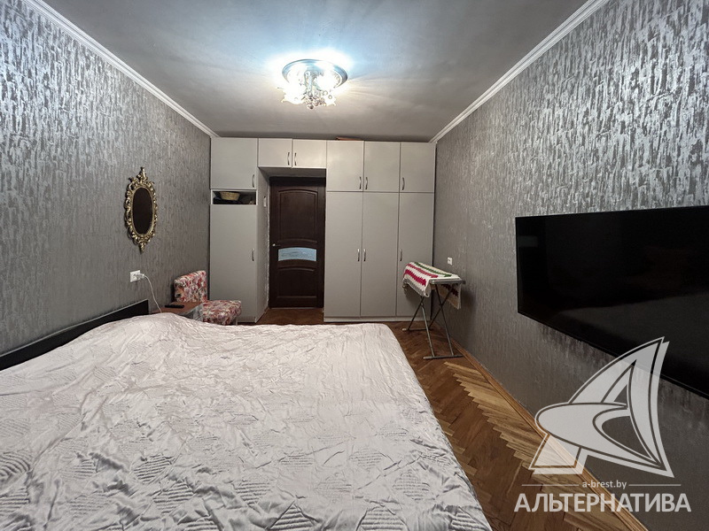  65.8кв.м., комнат 3, г. Брест (ЦЕНТР)