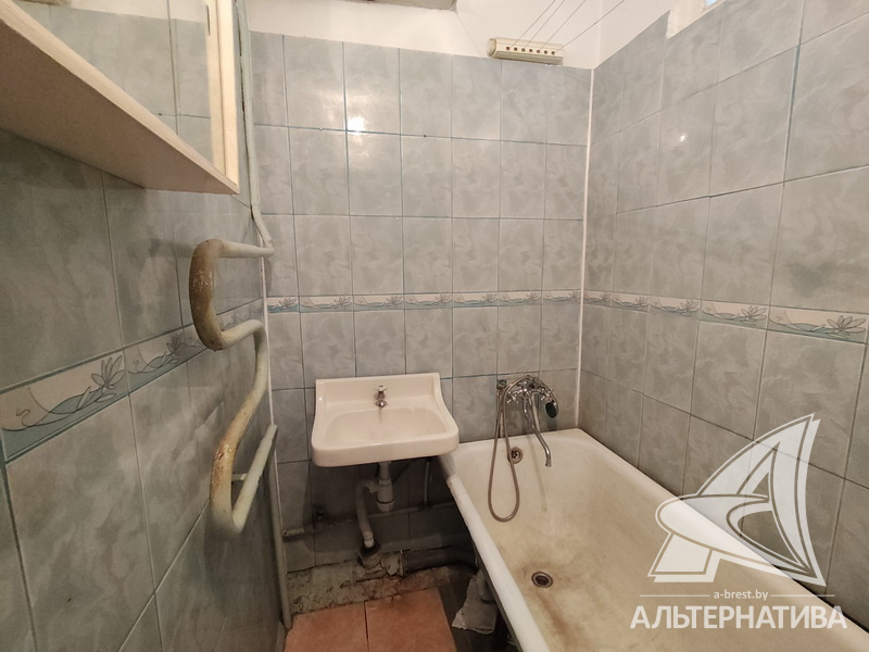  41.1кв.м., комнат 2, Кобринский р-н