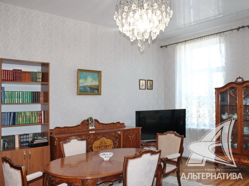  75.8кв.м., комнат 2, г. Брест (ЦЕНТР)