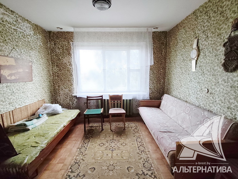  102.1кв.м., комнат 4, Каменецкий р-н