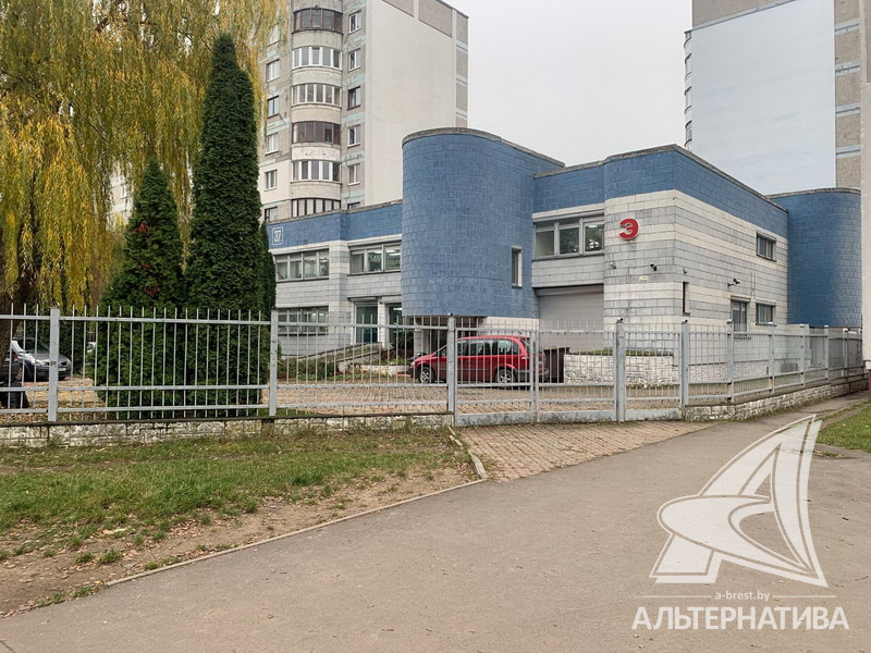 Здание многофункциональное в Бресте в собственность 1458м.кв. (участок 14сот.), Восточная