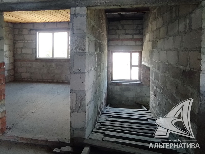  244.7кв.м. (участок 12.45 сот.), Брестский р-н