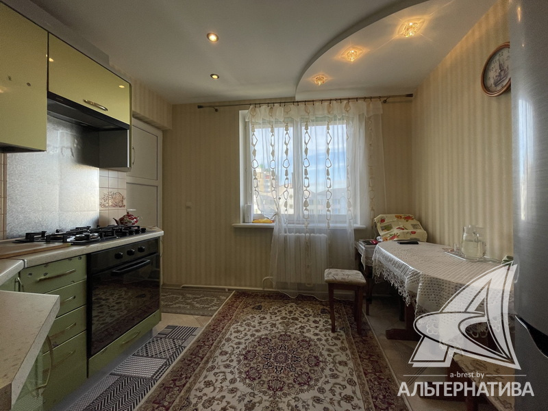  68.9кв.м., комнат 2, г. Брест (ВОСТОК)
