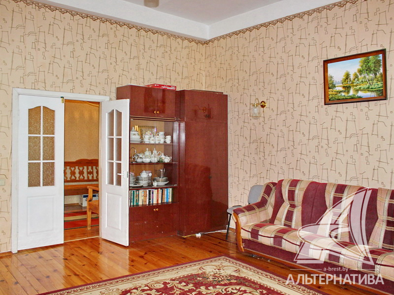  113.7кв.м., комнат 3, г. Брест (ДУБРОВКА)
