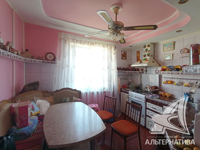  81кв.м., комнат 4, Каменецкий р-н