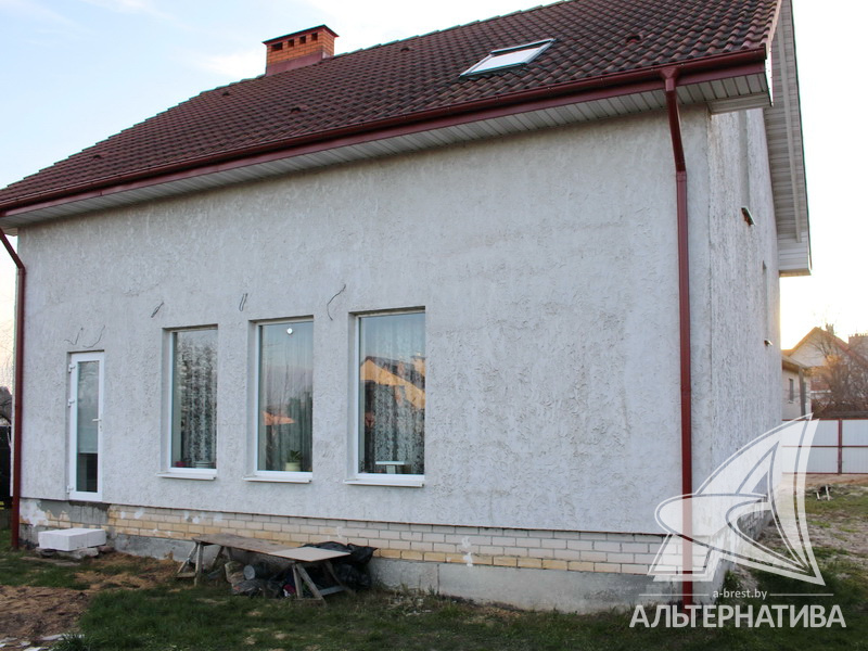  136.9кв.м. (участок 10.01 сот.), г. Брест (ЗАДВОРЦЫ)