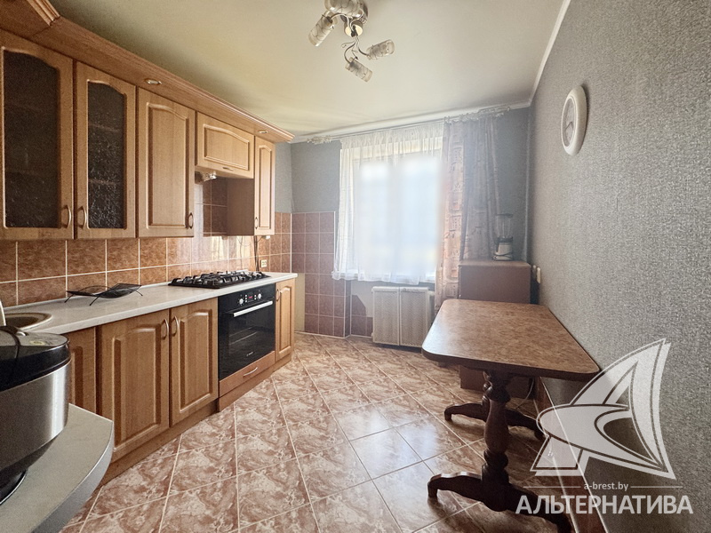  49.4кв.м., комнат 2, г. Брест (РЕЧИЦА)