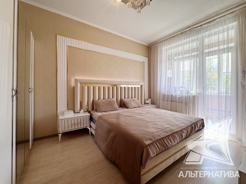  101кв.м., комнат 3, г. Брест (КОВАЛЕВО)