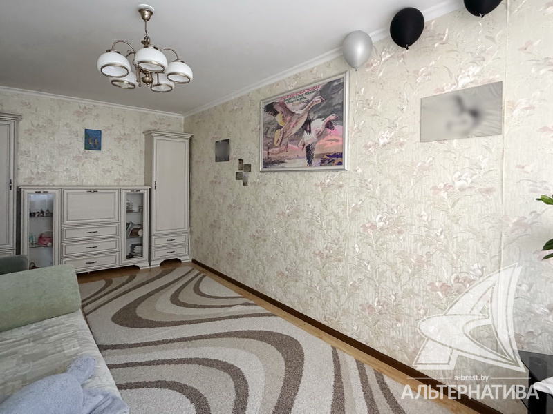  65кв.м., комнат 3, г. Брест (ГОБК)