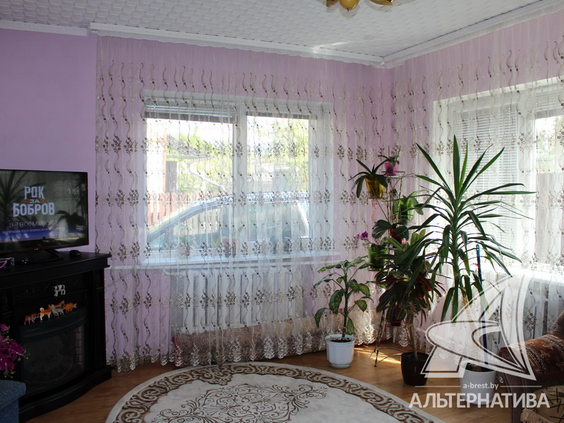  93.1кв.м. (участок 5.37 сот.), г. Брест (БЕРЕЗОВКА)