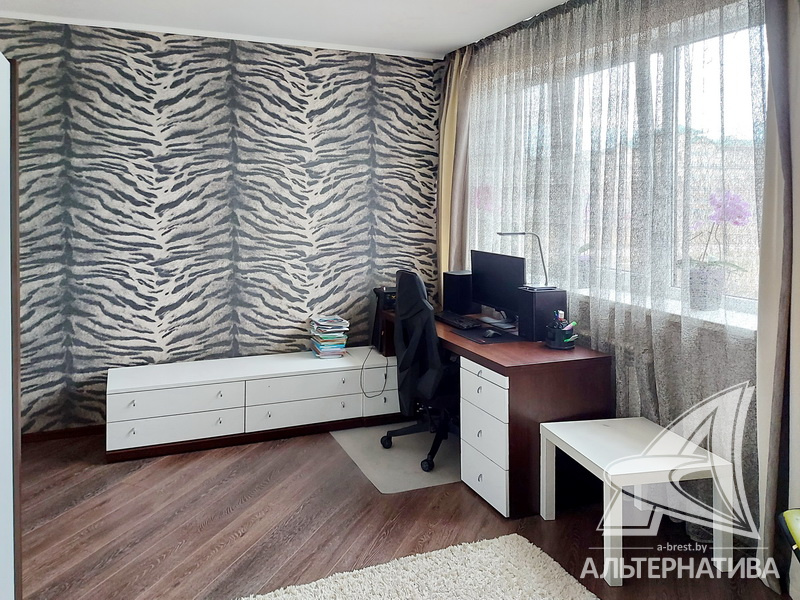  238.8кв.м. (участок 10.3 сот.), г. Брест (ЯМНО-ВЫЧУЛКИ)