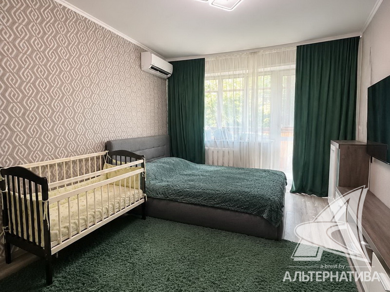 Квартира 38.6кв.м., комнат 2, г. Брест (ЦЕНТР) (1965)