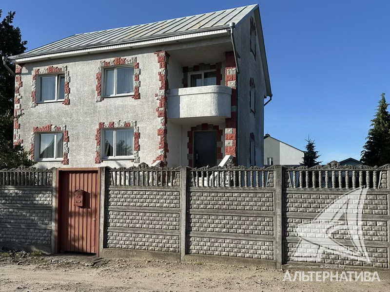  238кв.м. (участок 11.66 сот.), г. Брест (Лт. РЯБЦЕВА)