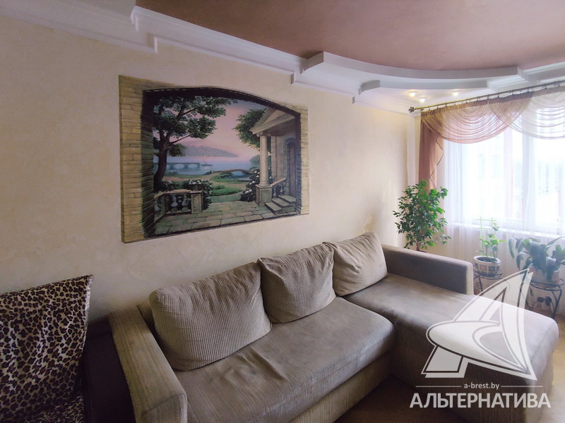  84.2кв.м., комнат 4, г. Брест (ВОСТОК)