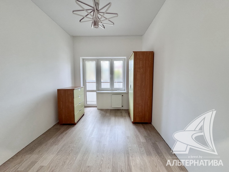  112кв.м., комнат 4, г. Брест (ЦЕНТР)