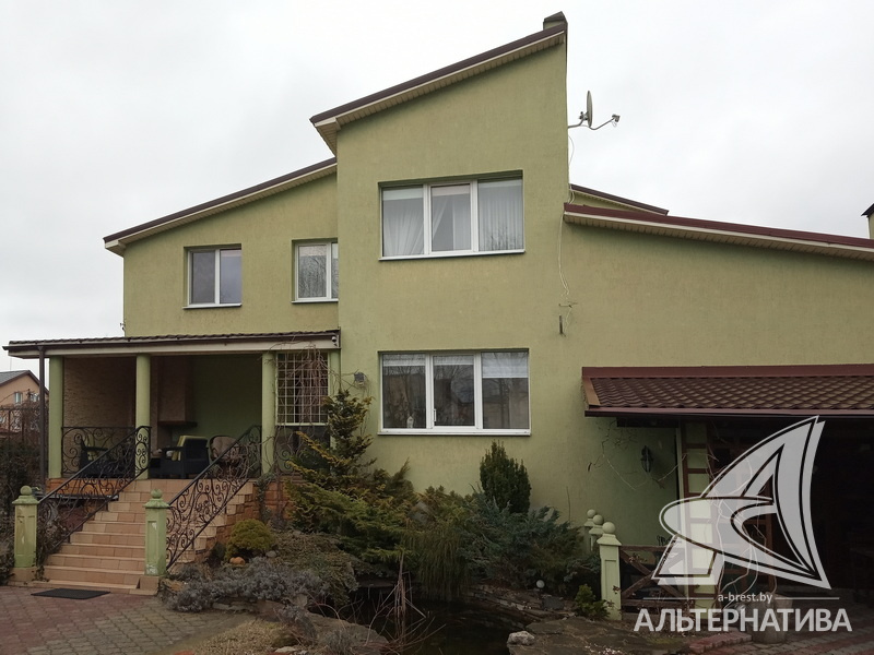  262.6кв.м. (участок 13.3 сот.), г. Брест (ПУГАЧЕВО)