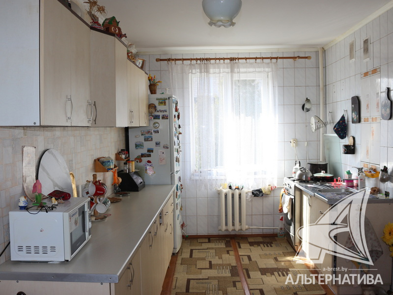  185.4кв.м. (участок 9.91 сот.), г. Брест (ПУГАЧЕВО)