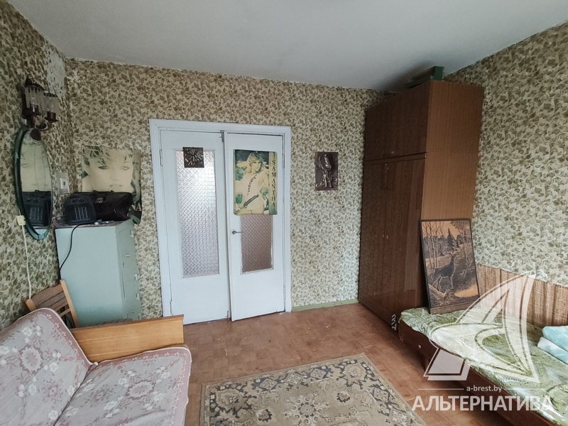  102.1кв.м., комнат 4, Каменецкий р-н