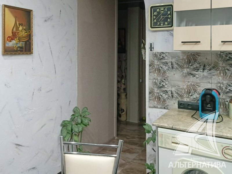  63.2кв.м., комнат 3, Кобринский р-н
