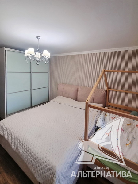  89.7кв.м., комнат 4, г. Брест (ВУЛЬКА)
